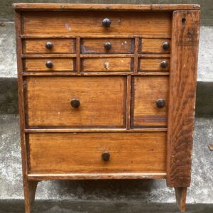 Uhrmacher Möbel Layette Horlogerie